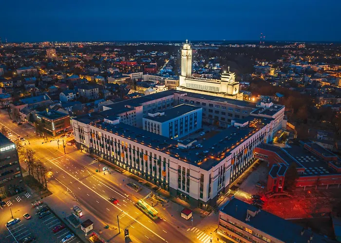 Rooftop Terrace Loft 15 Minute Walk To Zalgiris Arena קובנה