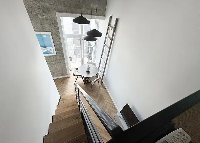 Rooftop Terrace Loft 15 Minute Walk To Zalgiris Arena דירה